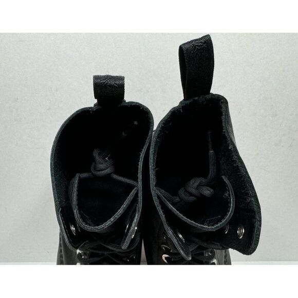 Dr. Martens Ulima Boots Womens Sz 8 Black Leather Lace Up Buckle Toe Moto Biker - Picture 8 of 8